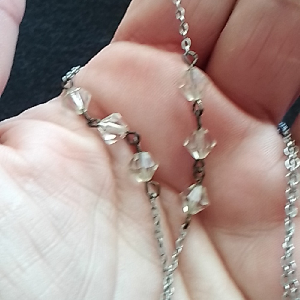 Vintage Silver & Glass Crystal Necklace with a small Crystal tear drop Pendant - Picture 3 of 5